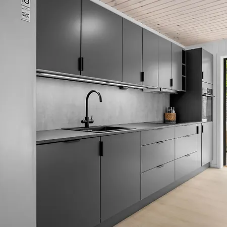 別荘 4 Bedroom Stunning In