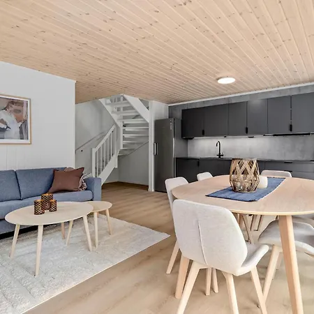 4 Bedroom Stunning In 別荘 Risør