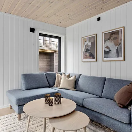 4 Bedroom Stunning In * Risør