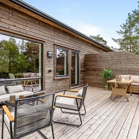 4 Bedroom Stunning In