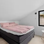4 Bedroom Stunning In Prázdninový dům *