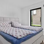 Prázdninový dům 4 Bedroom Stunning In *